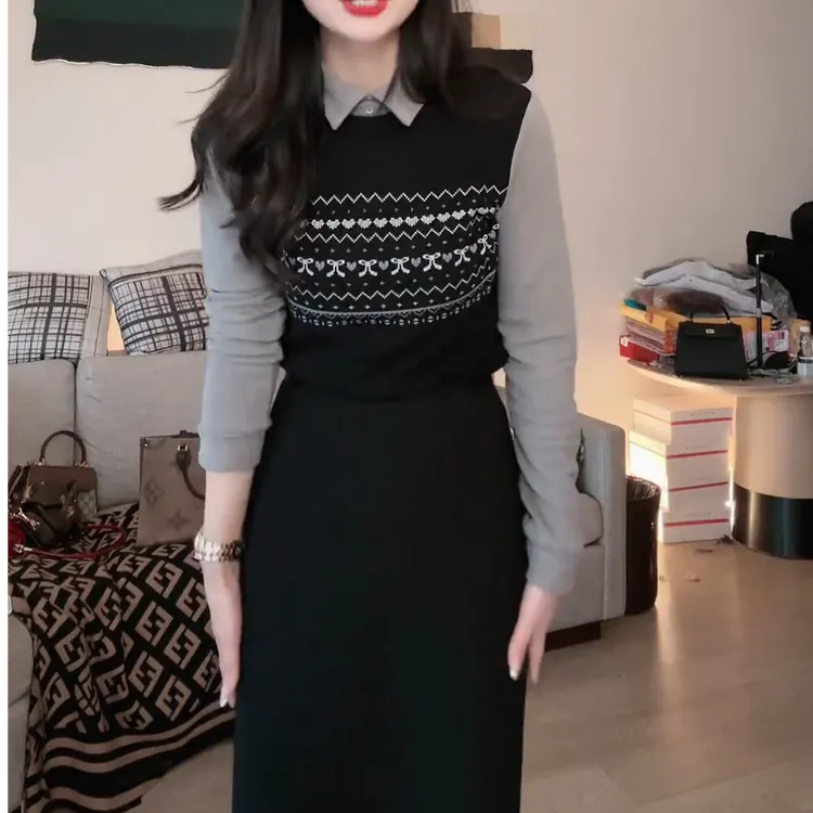 冬款翻领设计感时尚百搭长袖显瘦上衣款女LK2500765