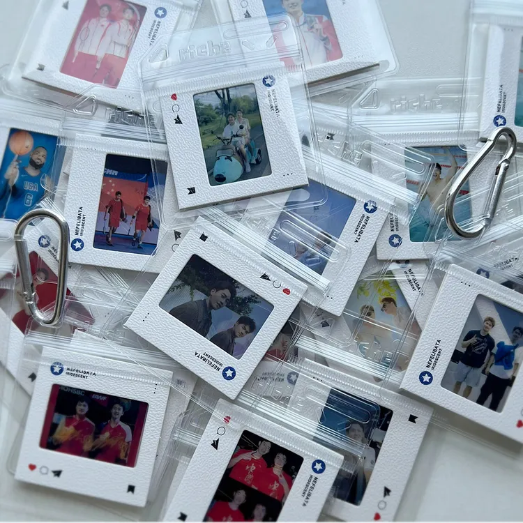 王昶梁伟铿手工光影反转胶片钥匙扣梁王组合羽毛球周边球迷礼物