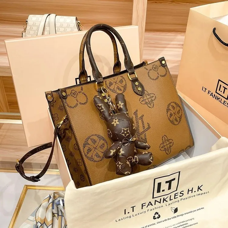 【牛皮】香港轻奢真皮2025新款手提女包大容量托特包礼物送人托特包