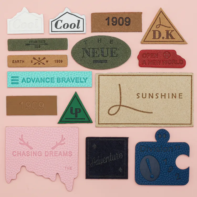 卡通自粘羽绒服补丁贴 服装布标衣服包包帽子DIY配饰字母布贴皮标