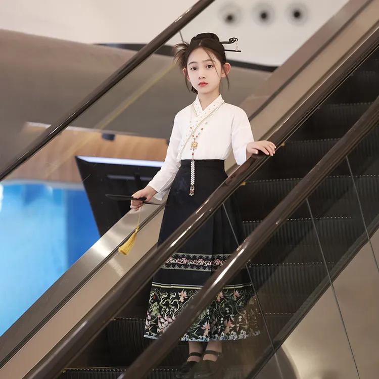 浪莎女童马面裙四季中国风套装儿童古装改良汉服童装女孩裙子明制