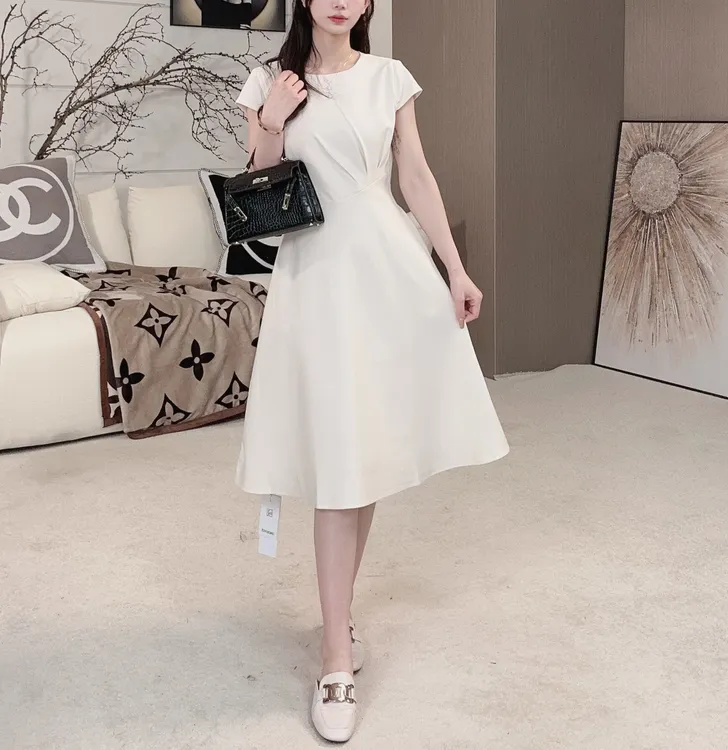 夏季新款优雅小个子裙子法式气质纯色淑女短袖通勤连衣裙KB1666