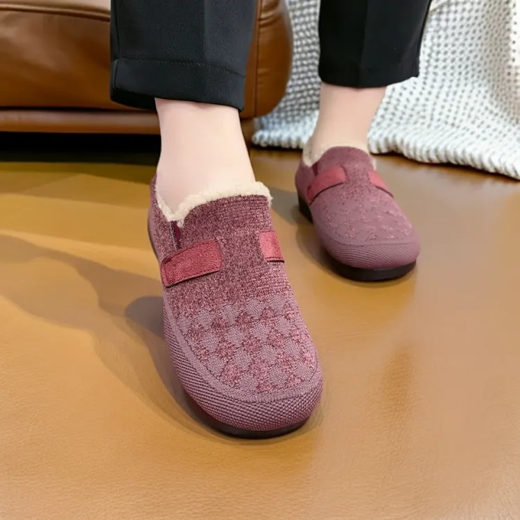 冬季圆头格子一脚蹬中口注压布鞋保暖时尚老北京布鞋