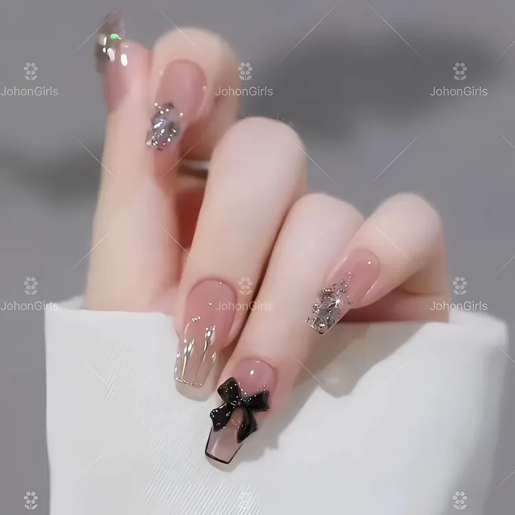JohonGirls'/琴岛小嫚【赫本】秋日纯欲法式蝴蝶结极光钻手工穿戴甲