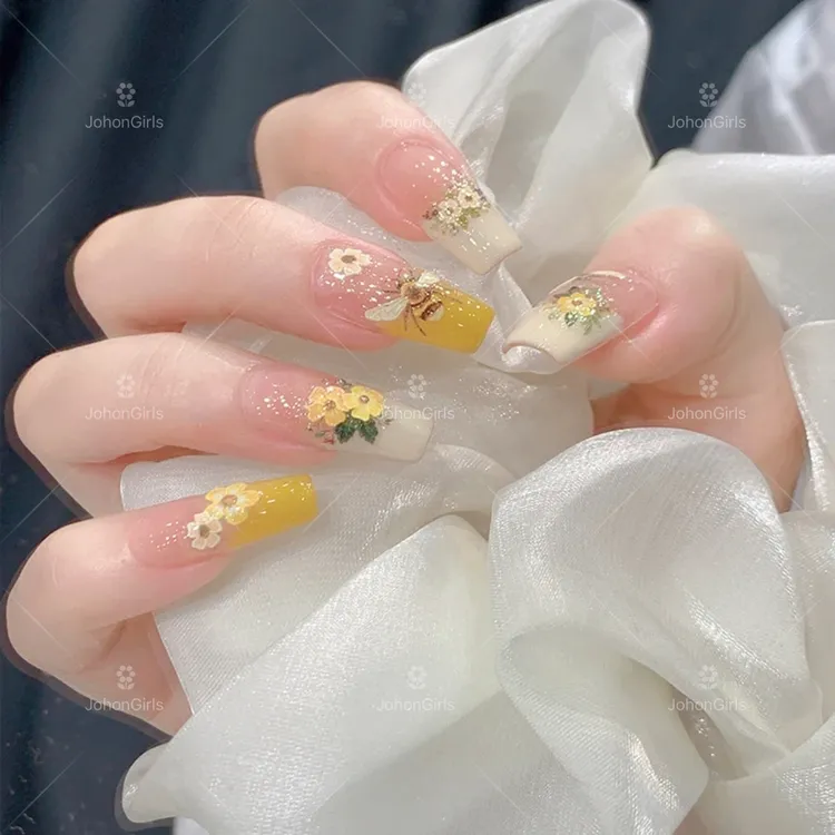 JohonGirls'/琴岛小嫚【 花海漫舞 】夏日花花小蜜蜂法式手工穿戴甲