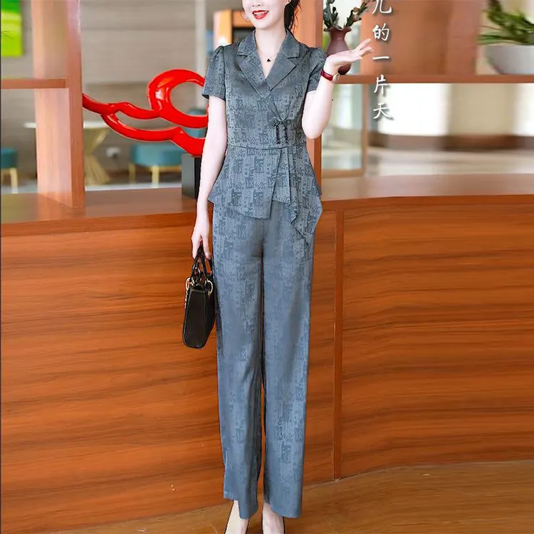 时尚套装女夏装2024年新款中年妈妈气质显瘦复古上衣阔腿裤两件套