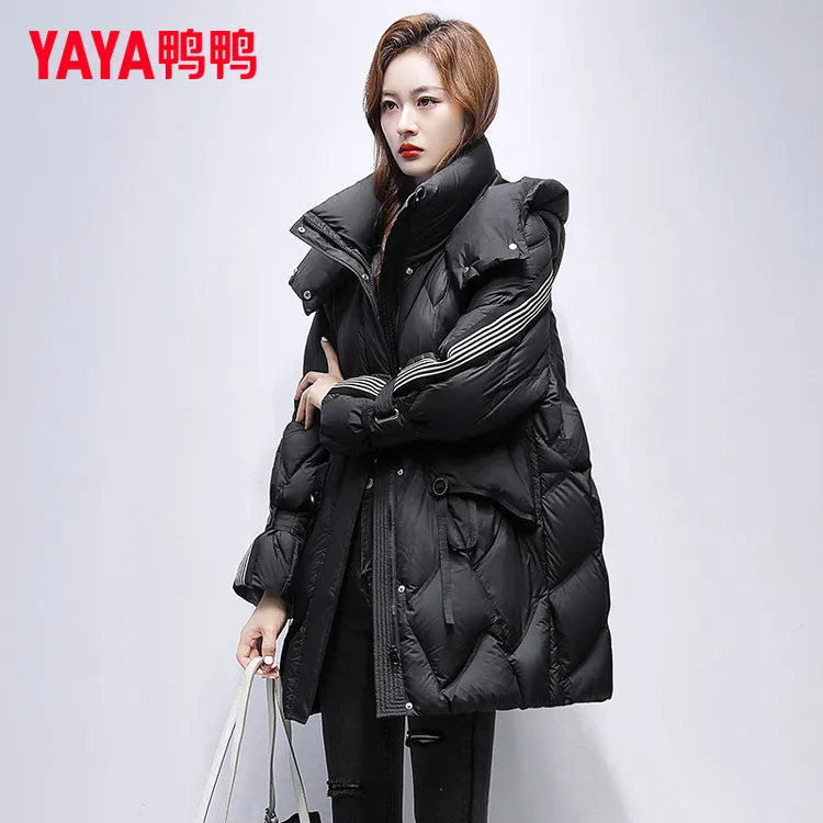 YAYA/鸭鸭2025新款冬季中长款羽绒服时尚设计感拼接外套宽松显瘦