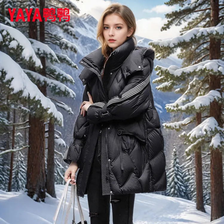 YAYA/鸭鸭2025新款冬季中长款羽绒服时尚设计感拼接外套宽松外套