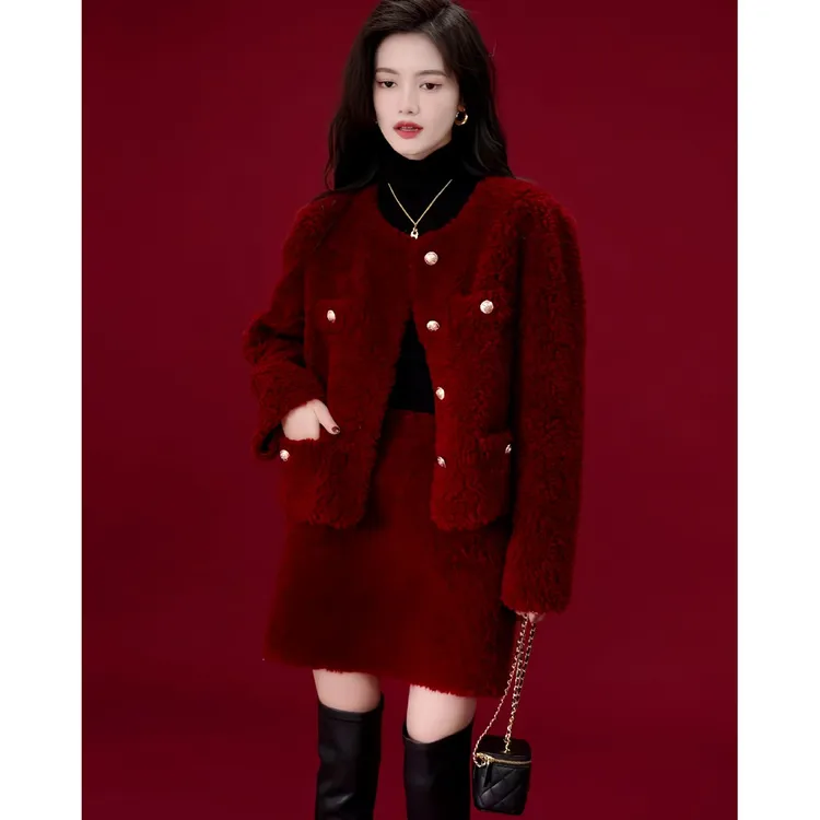 韩剧女主穿搭套装2023新款女装秋冬新年战袍红色小香风加厚两件套