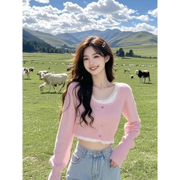 韩系穿搭小个子法式方领假两件蕾丝花边长袖针织衫女秋冬短款毛衣