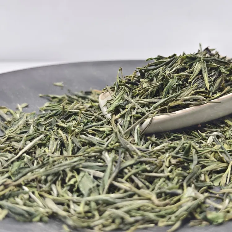 【传统高碎】2025年高品质新茶绿茶碎茶片兰花 口粮茶