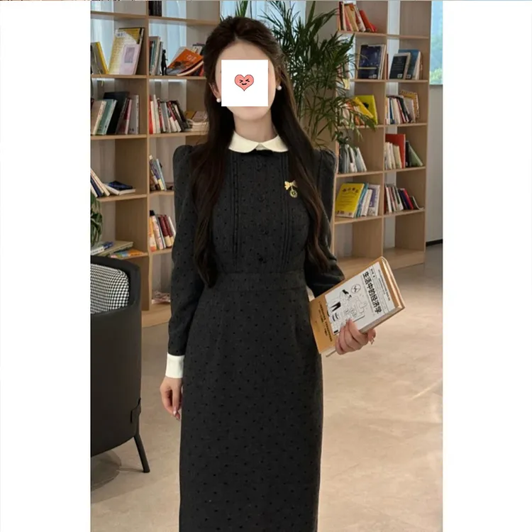 气质名媛连衣裙春秋新款高端气质显瘦设计感打底复古收腰大气裙子