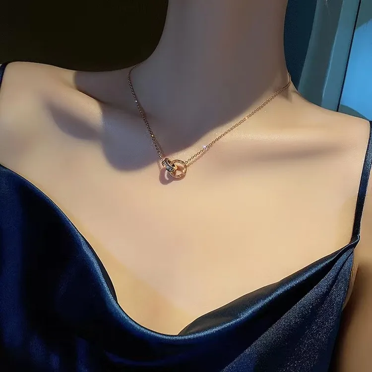 钛钢项链 时尚新款不掉色罗马双环项链轻奢小众百搭环环相扣吊坠