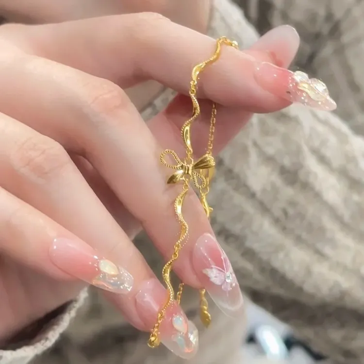 钛钢手链 新款在逃公主蝴蝶结花漾手链女超仙精致温柔百搭不掉色