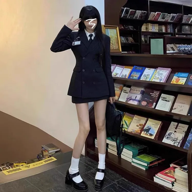 人气女idol张元英同款西装套装女收腰修身西服包臀裙jk制服三件套