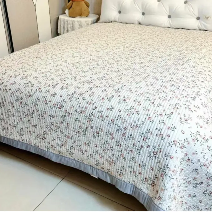 曼塔玫瑰四季通用水洗棉床盖加棉多功能绗缝可机洗200*230cm