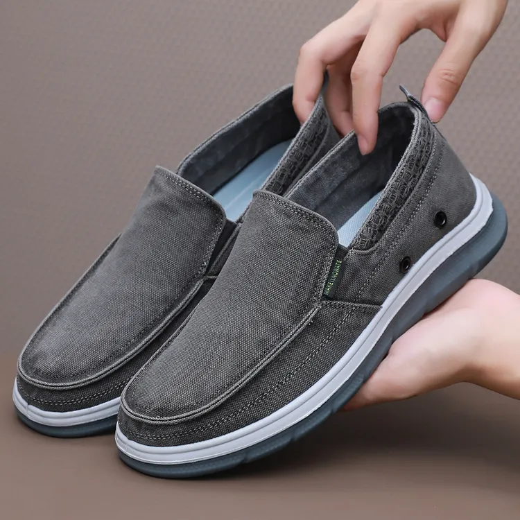 正品老北京布鞋男超轻软底透气防臭一脚蹬懒人鞋中老年人休闲开车