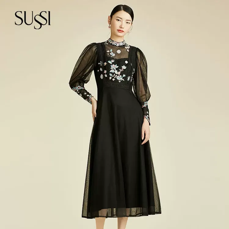 SUSSI古色丨“暗夜星绣”黑色立领泡泡长袖刺绣连衣裙女显瘦国风
