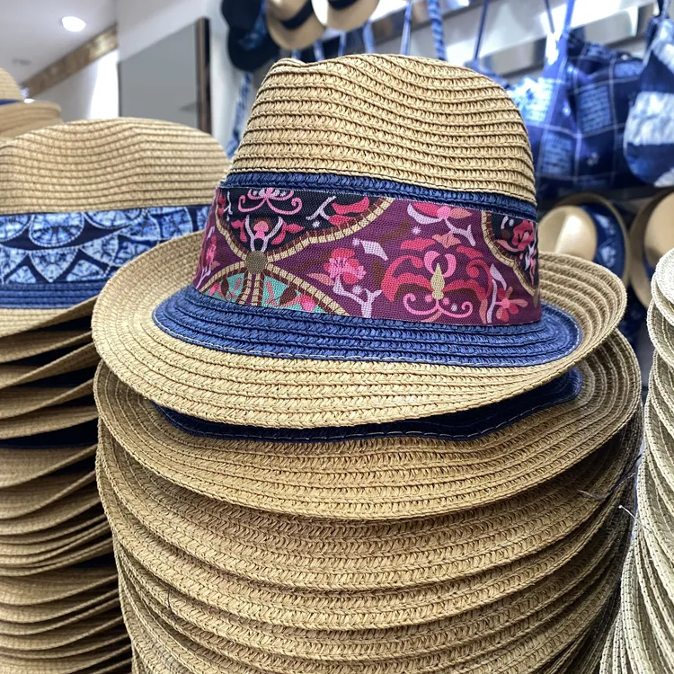 草帽女春夏日系平顶礼帽法式英伦出游百搭海边夏天韩剧防晒太阳帽