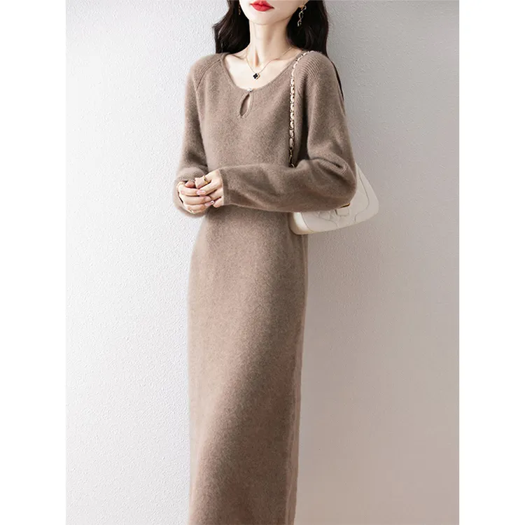 高档气质100纯羊毛连衣裙长裙女秋冬钉珠宽松直筒针织毛衣裙裙子