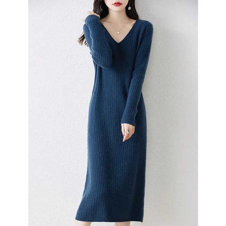 V领针织连衣裙女秋冬长袖纯色修身长款毛衣裙气质时尚纯羊毛裙子