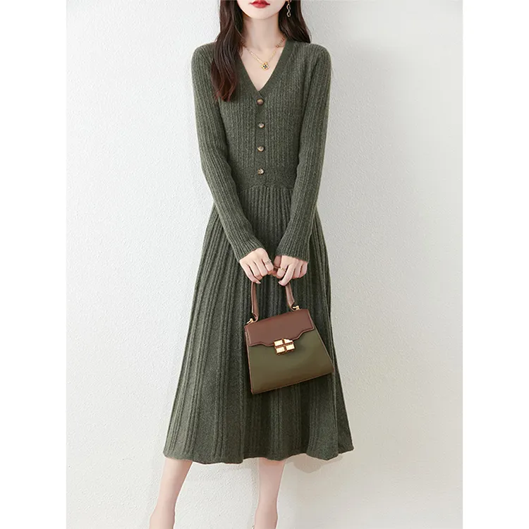 秋冬款裙子连衣裙高端气质收腰纯羊毛针织毛衣裙长袖打底过膝长裙