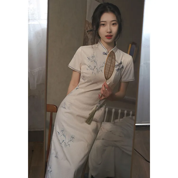 旗袍民国风大小姐2024新款改良版连衣裙气质高端年轻款少女新中式