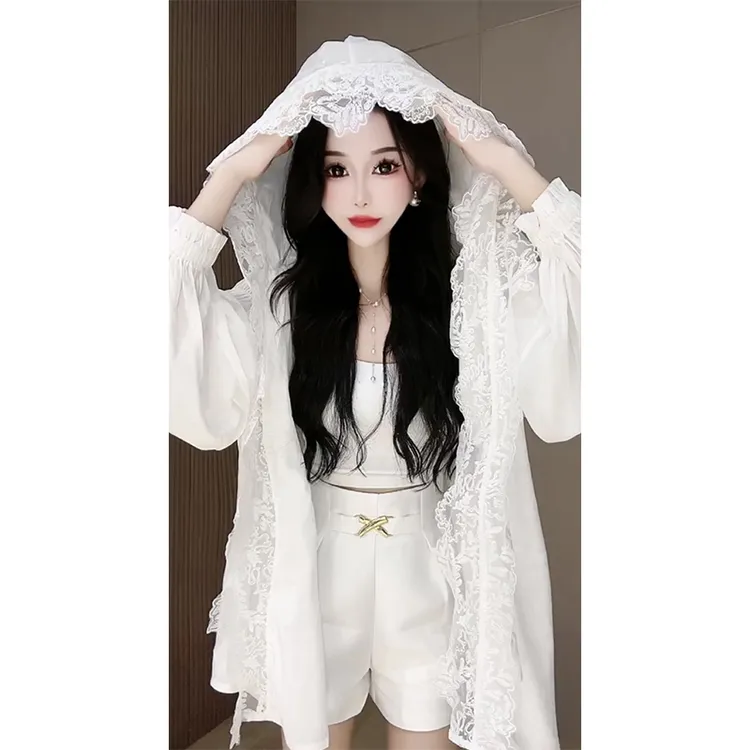 欧洲站2023夏季新款连帽蕾丝防晒衣宽松甜美开衫设计感度假外套女
