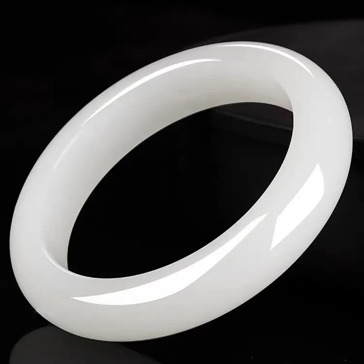 白月光新疆天然正品和田玉白玉正圈手镯高端大气优雅端庄玉石手饰