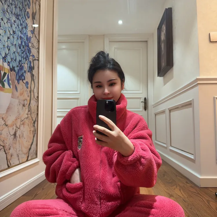 雪地绒新款睡衣女家居服套装时尚休闲韩版保暖可外穿冬季2024