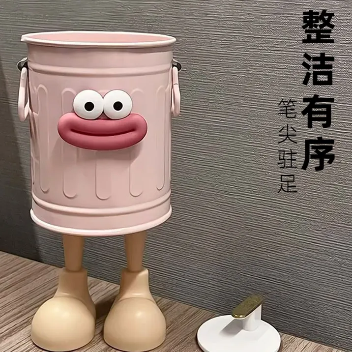 高颜值搞怪笔筒大容量学生桌面收纳盒多功能女孩办公室轻奢高级感