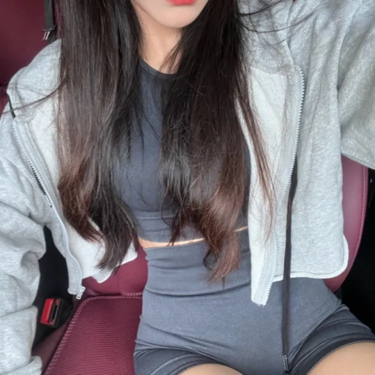 超级好穿非常方便克重78百小短卫衣外套