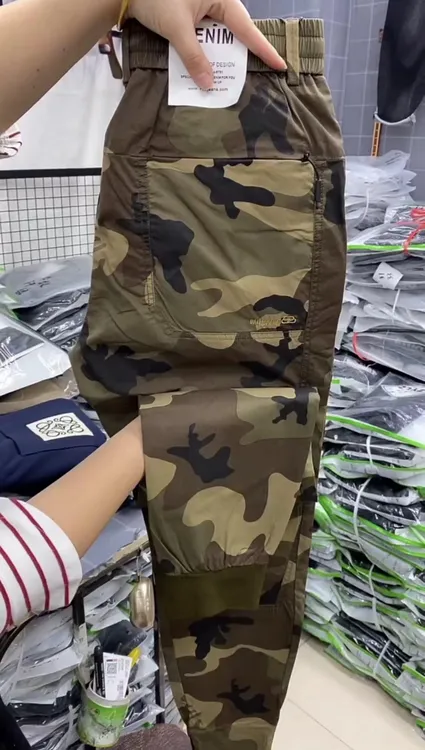 工装迷彩裤时尚百搭