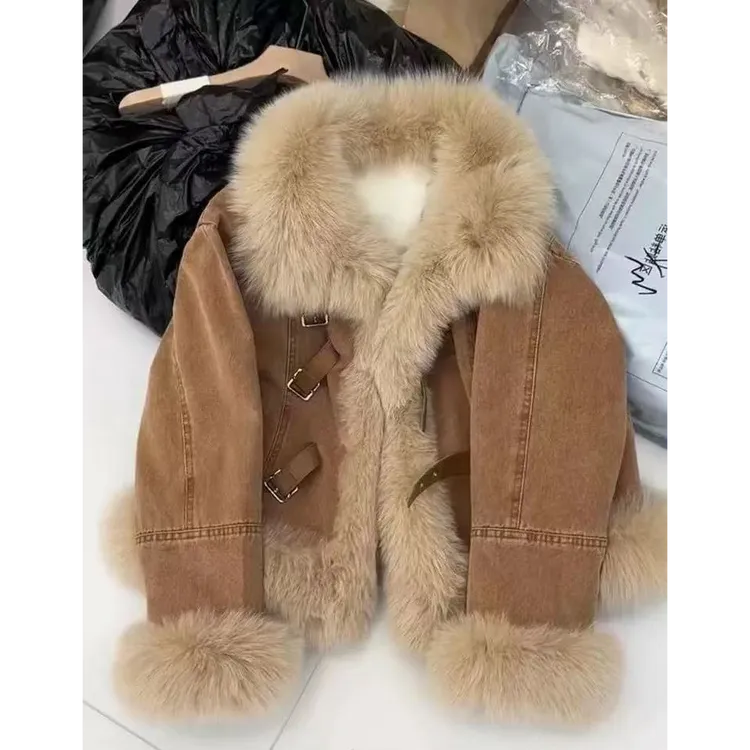 今年流行高级感美拉德穿搭棕色加厚外套女2025新款爆款冬季