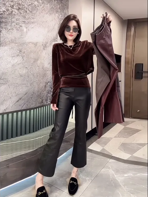 欧货2025新款秋冬加绒显瘦仿皮裤拼接微喇叭涂层皮裤女九分休闲裤