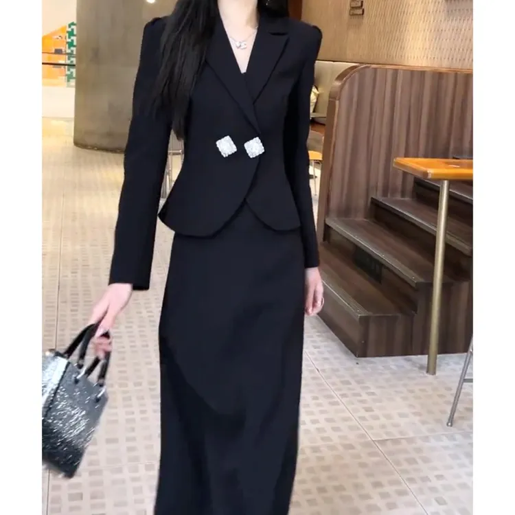 优雅气质外套女2025春季新款时尚别致设计感修身V领长袖+开叉裙