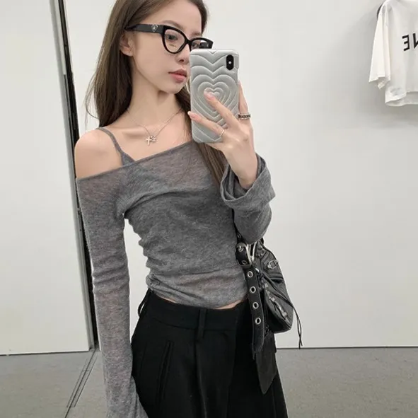 开春洋气女装外穿小香风一字肩毛衣春秋网红针织衫上衣吊带两件套