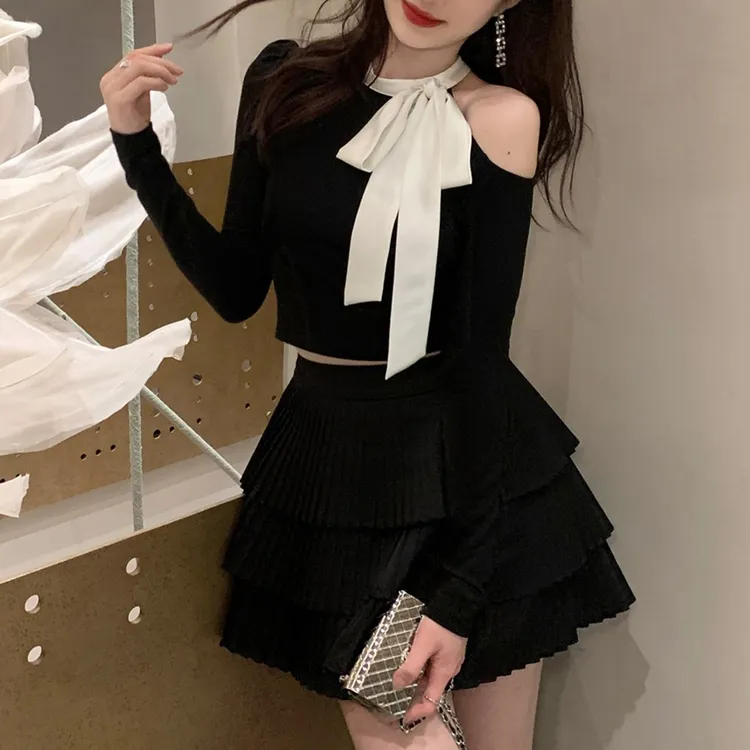 秋季小香风裙子套装小个子女装时尚气质高级感洋气减龄毛衣两件套