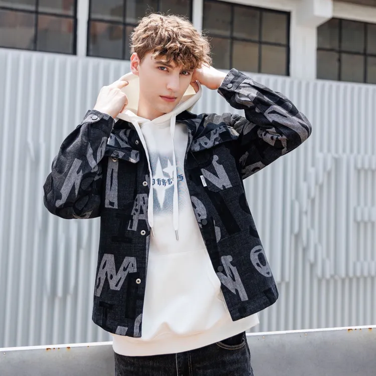 2024秋季新品牛仔外套翻领高级感痞帅牛仔上衣休闲百搭宽松水洗