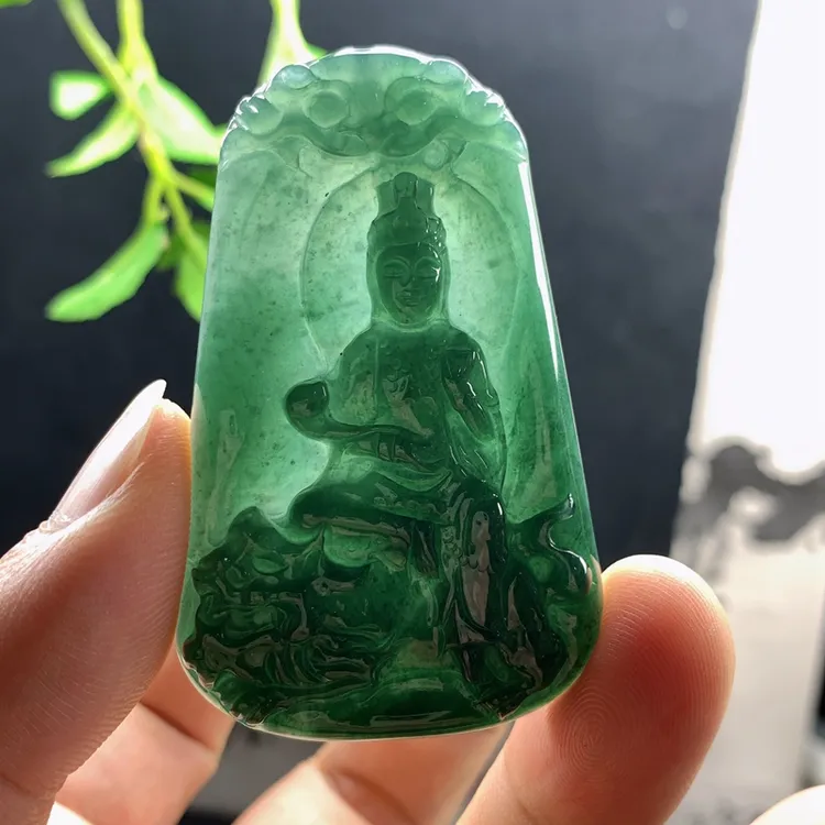 优惠纯天然A货翡翠飘花深色12生肖兔文殊守护神观音菩萨吊坠