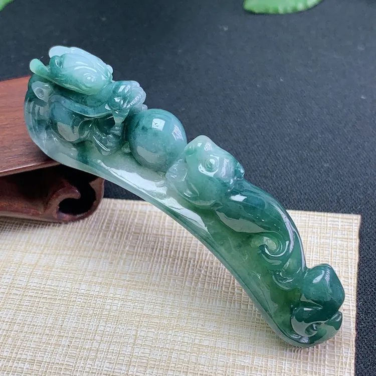 翡翠缅甸天然A货老料冰种飘花蓝色望子成龙玉手牌挂件吊坠挂坠