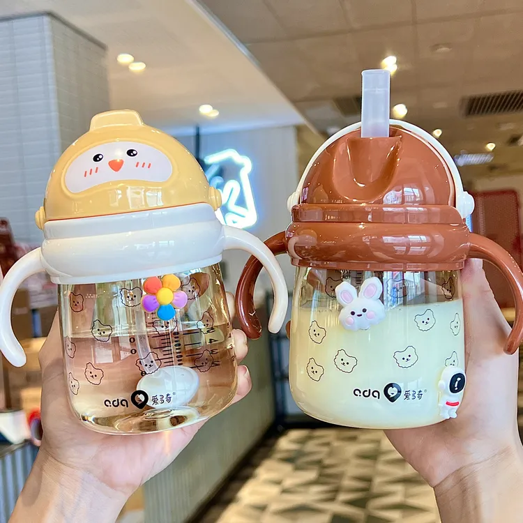 儿童吸管杯一岁以上喝水杯宝宝学饮杯3岁可爱奶瓶重力球饮水杯子