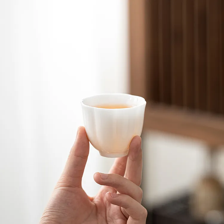 雲想 I 冰清花影德化冰种玉瓷品茗杯茶杯主人杯