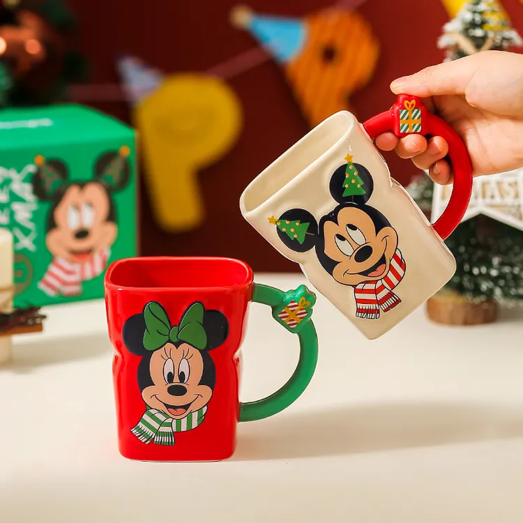 川岛屋迪士尼圣诞马克杯陶瓷家用喝水杯子高颜值情侣杯早餐杯礼物