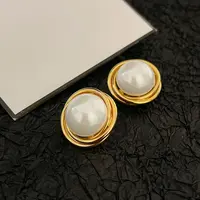 合金树脂耳饰 气质轻奢百搭时尚法式简约精致优雅小众耳环小巧