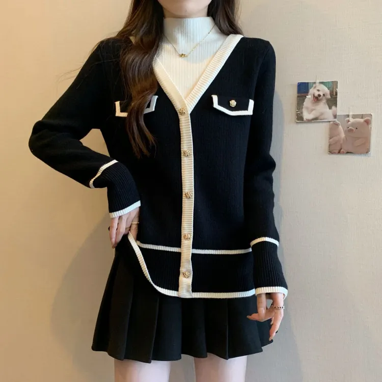 大码女装小香风假两件针织毛衣女秋冬气质半高领高级感打底衫上衣