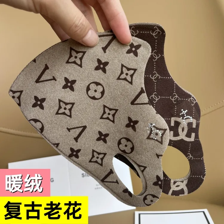 暖绒秋冬新款保暖口罩时尚老花立体支撑透气网红款高颜值骑行面罩