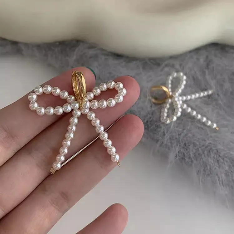 韩国仿珍珠耳环女银针小众设计高级感百搭耳饰新款爆款耳钉4615