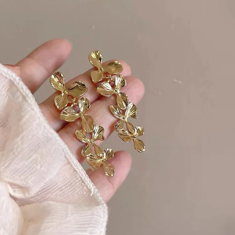 法式浪漫花朵金属高级感耳环女气质轻奢小众设计感耳钉耳饰4448