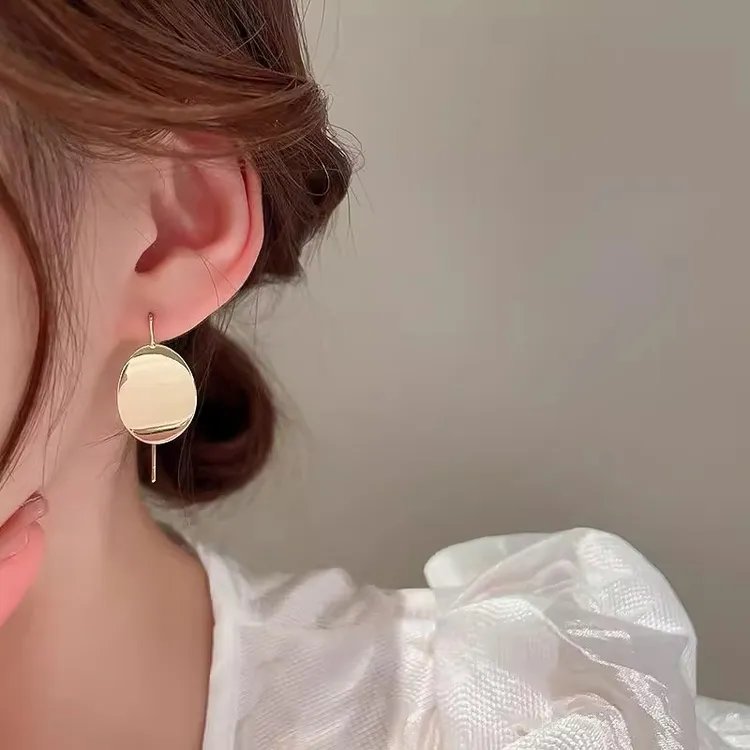 金属风几何扭曲椭圆蝌蚪耳钩简约设计感耳钉耳环时尚个性耳饰2749